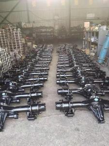 帶差速鎖的前后橋，鉗式剎車(chē)